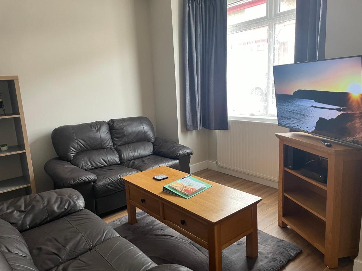 2 Bed House -Close To Cleveland Way,Lovely Beaches Brotton Dış mekan fotoğraf