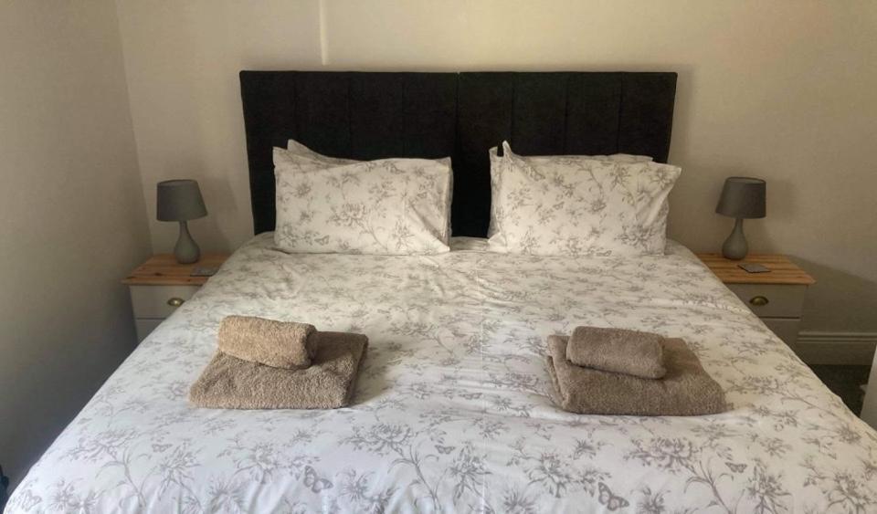 2 Bed House -Close To Cleveland Way,Lovely Beaches Brotton Dış mekan fotoğraf